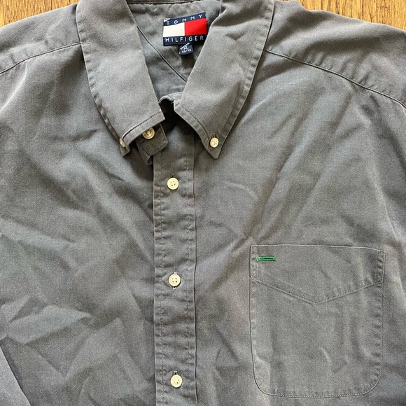 Tommy Hilfiger Button-Up Shirt - Picture 2 of 2
